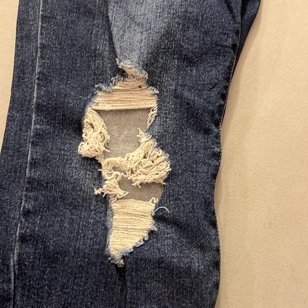 NWOT Judy Blue Boyfriend Fit Distressed/Distressing - Picture 7 of 8